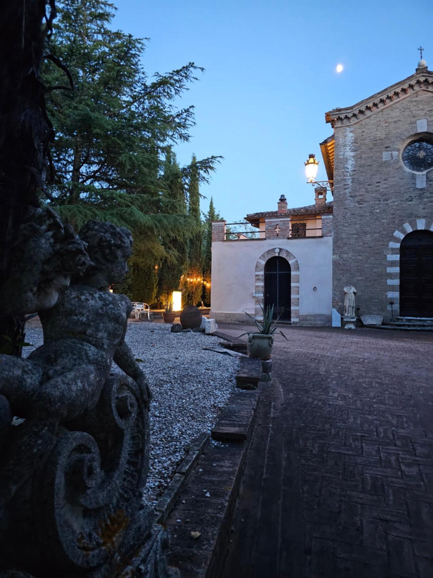 Convento Di San Martino In Crocicchio Hotel Urbino Luaran gambar